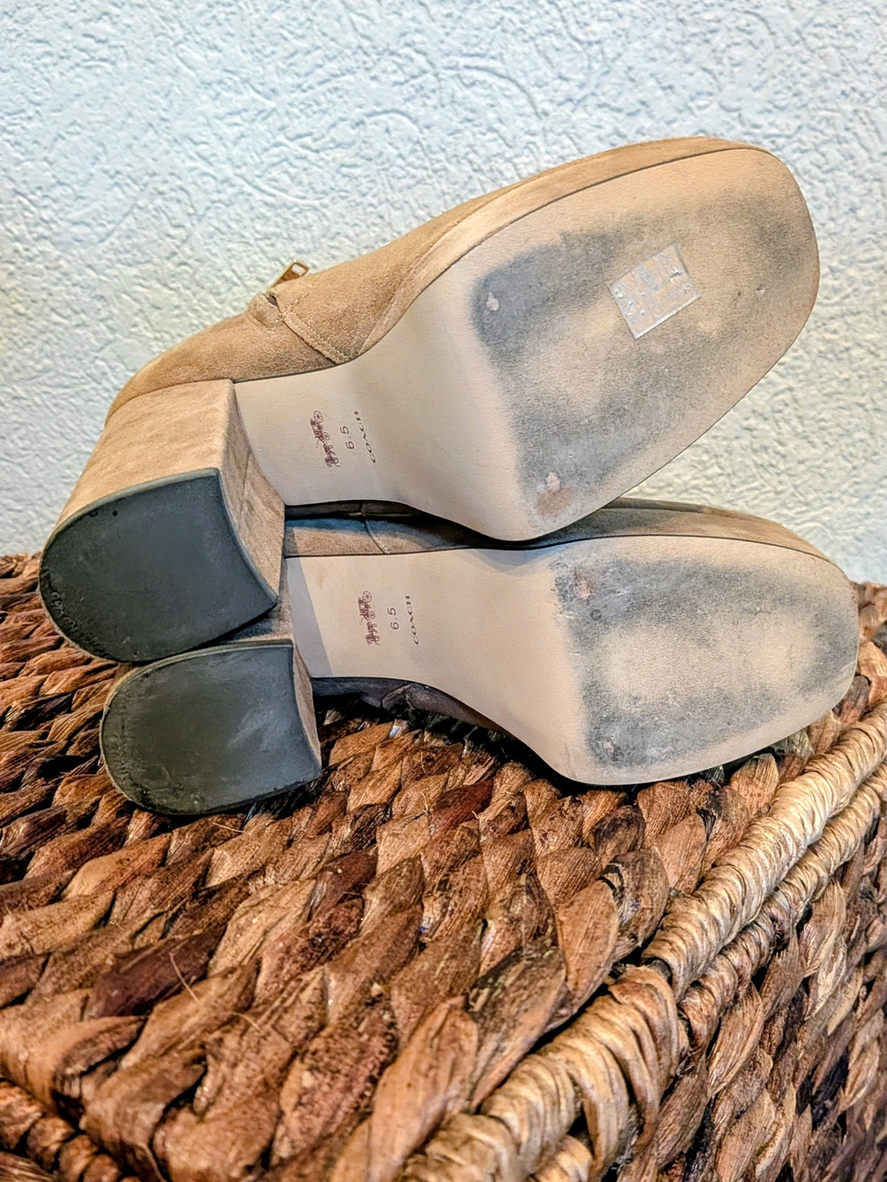 Coach Saddle Brown Suede Platform Block Heel Ankle Booties – Size 6.5 - Picture 5 of 14